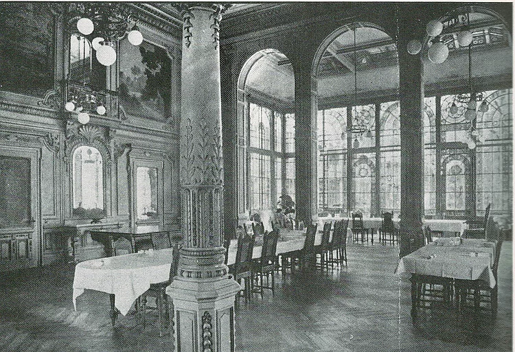 Speisesaal im Südflügel